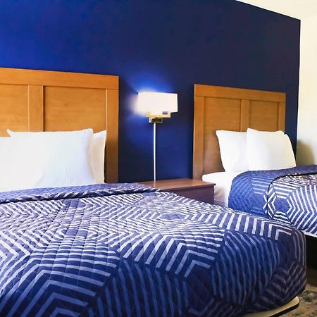 Northland Motel State College Bagian luar foto
